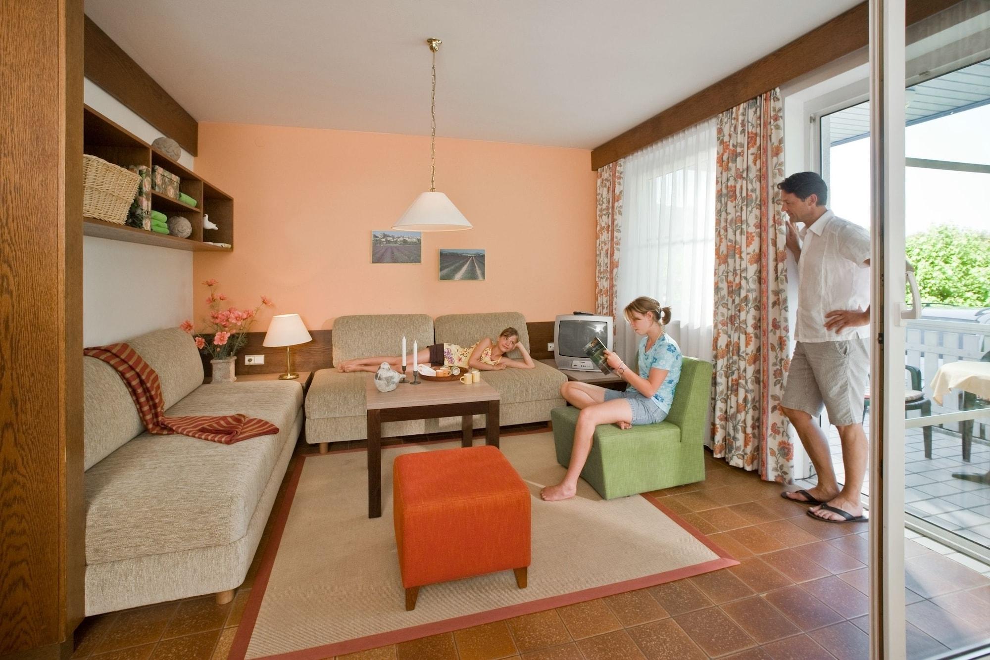 Holidaysport Feriendorf Ossiach Exterior photo
