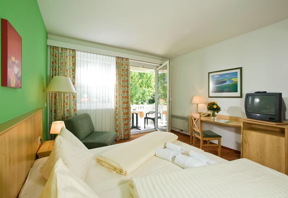 Holidaysport Feriendorf Ossiach Exterior photo